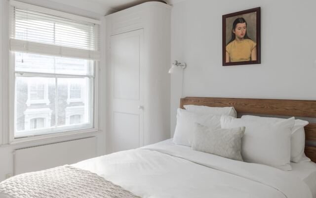 Light-filled Primrose Hill Rooftop Retreat