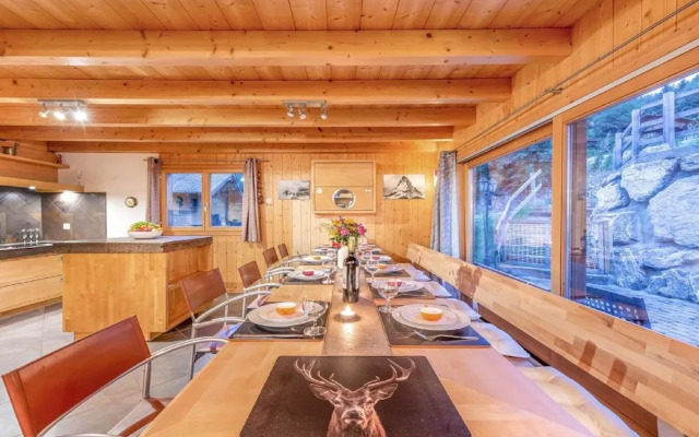 Exceptional Chalet With Outdoor Bubble Bath