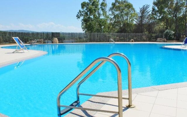 AHR Costa Serena Village