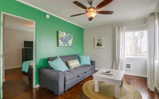 Manhattan Shores 1B
