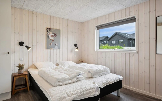 Spacious Retreat Near Beach - By Traum Ferienwohnungen