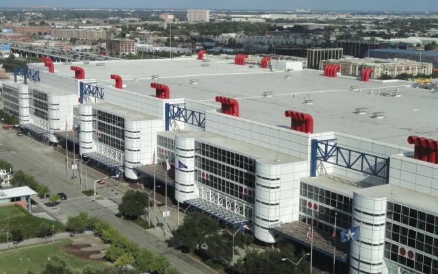 Crowne Plaza Houston Med Ctr-Galleria Area by IHG
