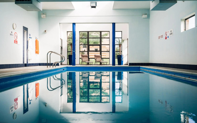 Cranfield Management Development Centre