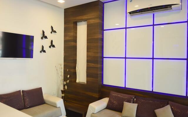 OYO 1746 Hotel RnB Select