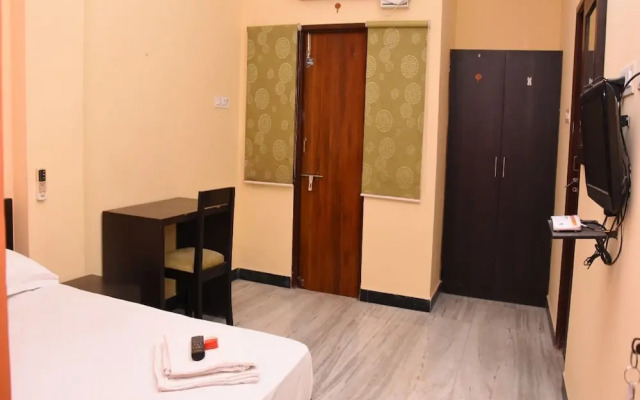 Aishwaryam Deshna Service Apartment
