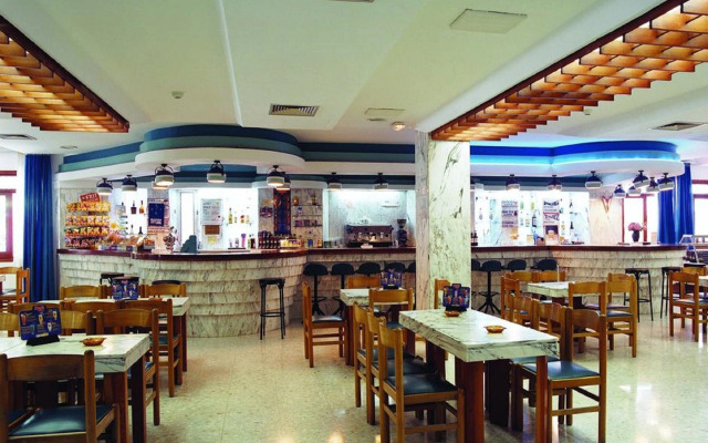 Clipper Affiliated by FERGUS "Youth Recommended"