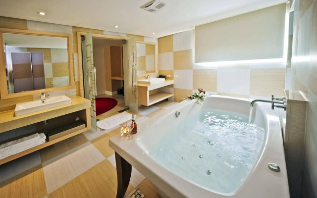 Herz Hotel