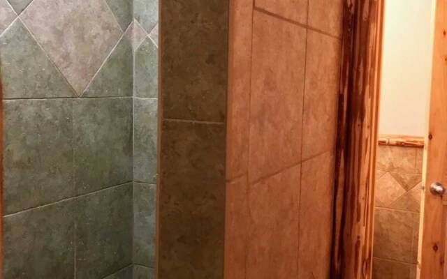 Mammoth S #221 2 Bedroom Condo