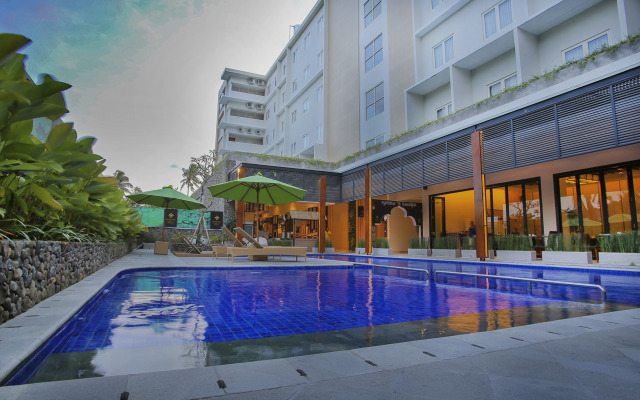 Montana Premier Senggigi