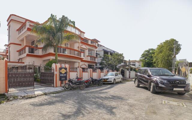 OYO Flagship 75529 Gk Villas