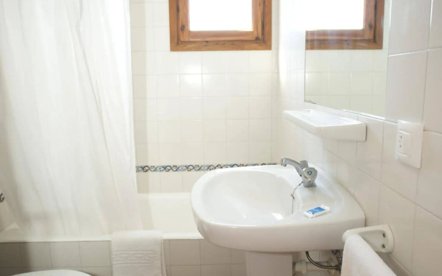 Apartamentos Sa Caleta