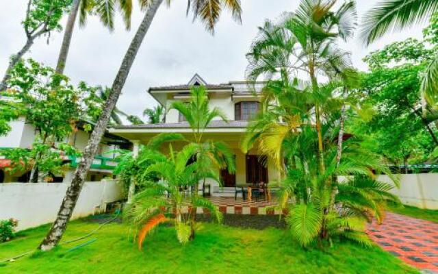 Lake Castle Alleppey Villa