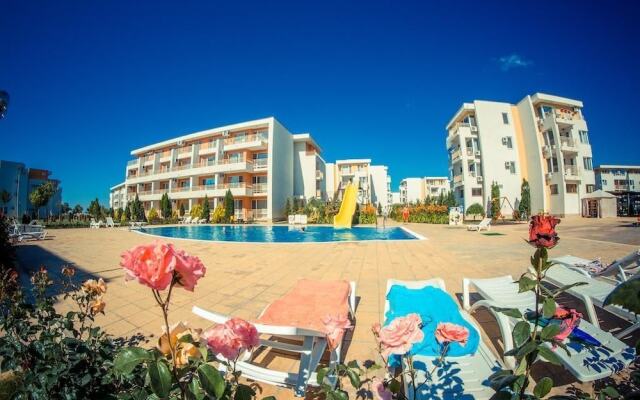 Apartment in Nessebar Fort Club