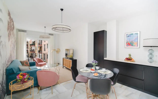 Arco Macarena Suite