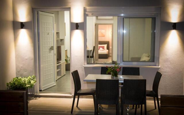 Litinakis Studios