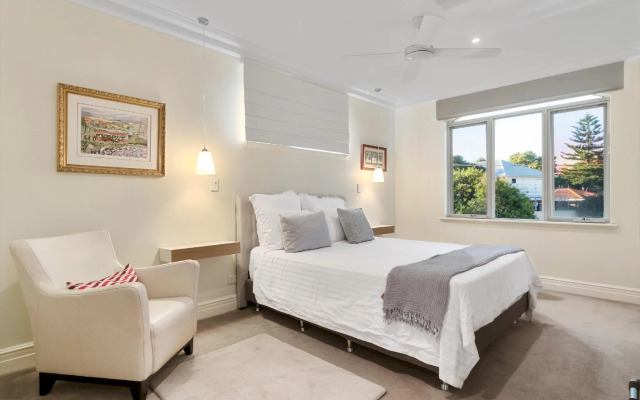 Sorrento Beach Bed & Breakfast