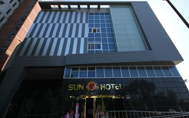 Sun Hotel