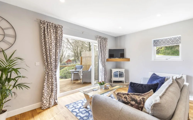 Throstle Nest Farm Lodges