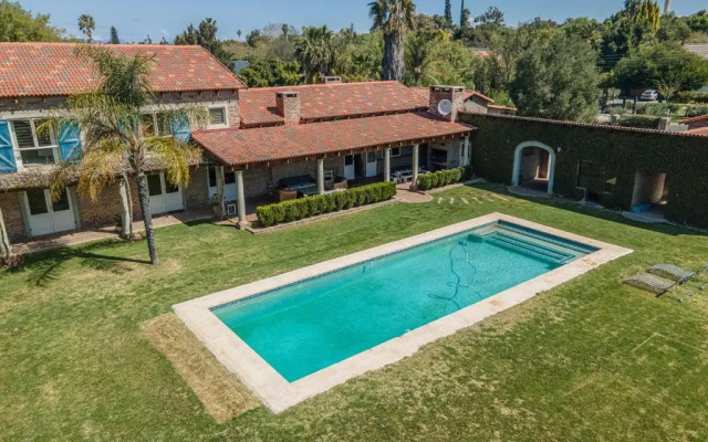 Hartland Garden Suite