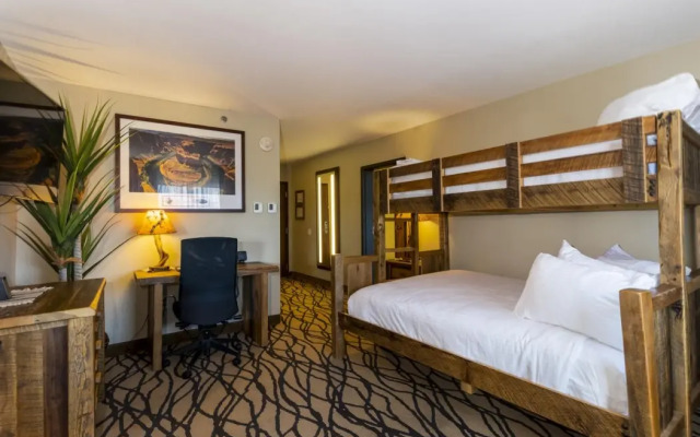 The Grand Hotel at the Grand Canyon