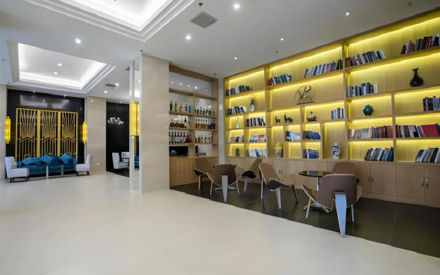 Shenyang Biguiyuan Datong Lake Subway Station Jinjiang Metropolo Hotel