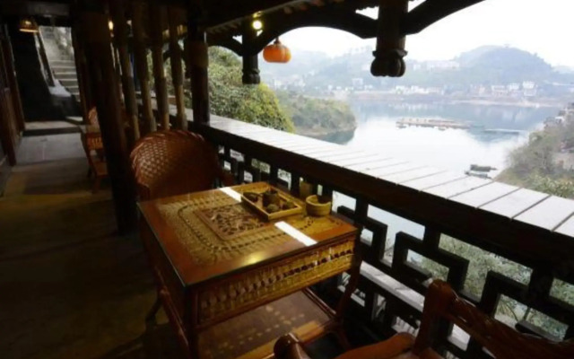 Tuwang Palace Babutang (Furongzhen Waterfall Branch)