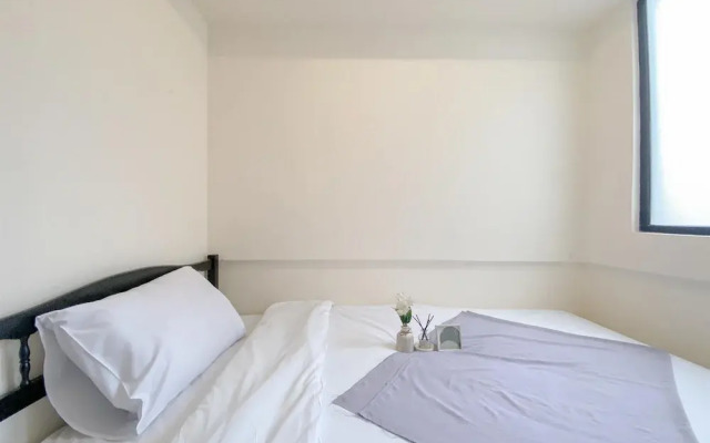 Cozy And Best Deal 2Br Apartment Meikarta