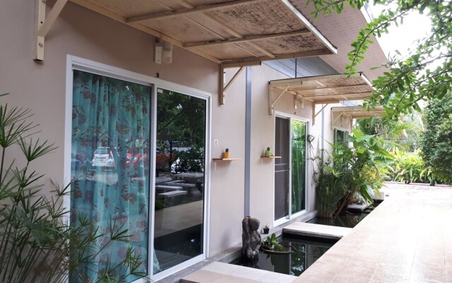 Baan Hom Lamoon