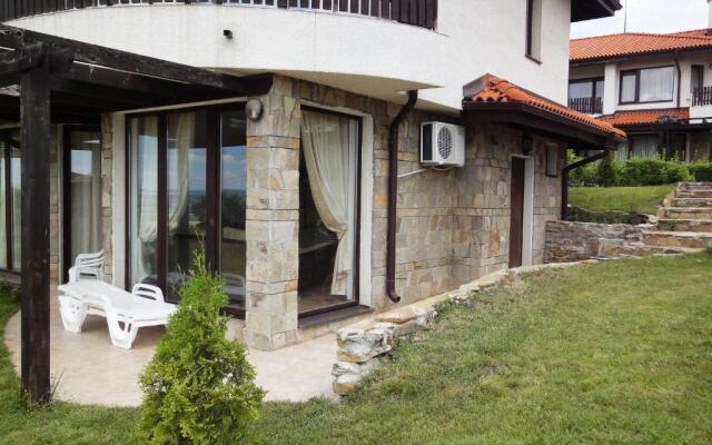 Bay View Villas - Luxury Villas & Apartments