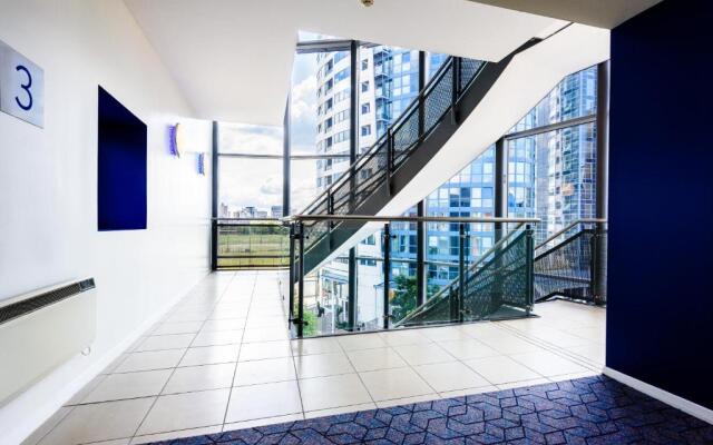 Holiday Inn Express Portsmouth - Gunwharf Quays by IHG