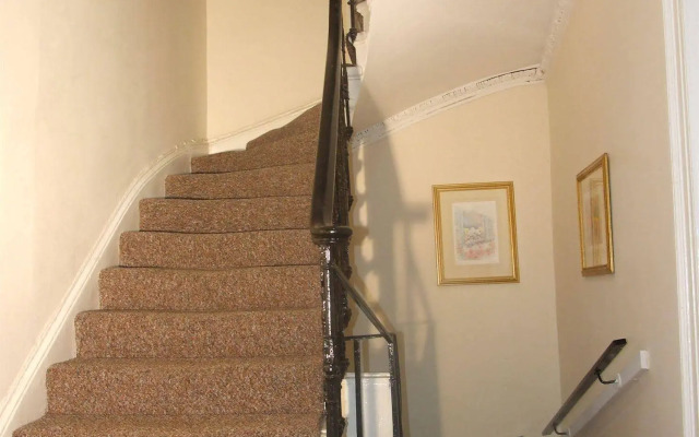 Glasgow House