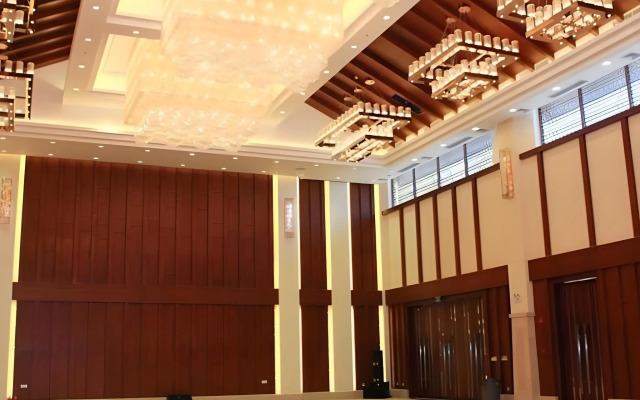 Wuzhishan Yatai Rainforest Resort