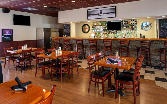 Holiday Inn & Suites Chicago - Downtown by IHG