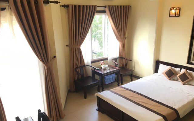 Tran Ly Hotel