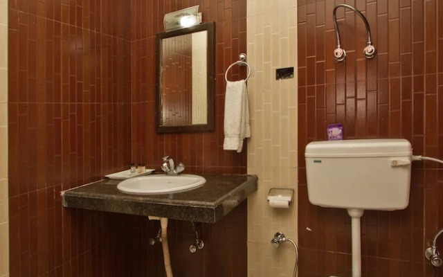 Apple Crescent Resorts