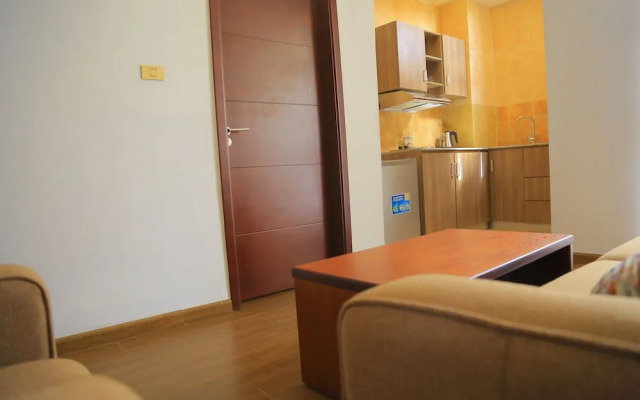 Black Horse Hotel Apartment