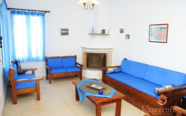 Karyatides Apartments