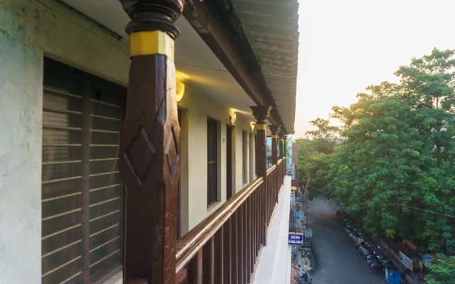 Kailash Guest House