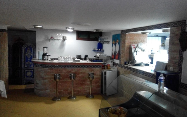 Pasta Plaza Hotel