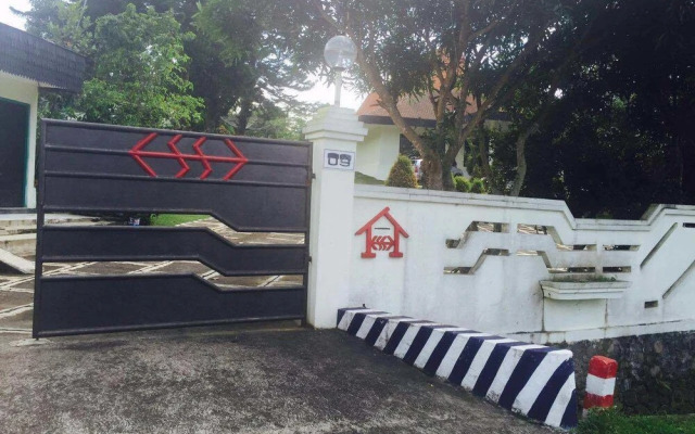 Sinar Express Villa