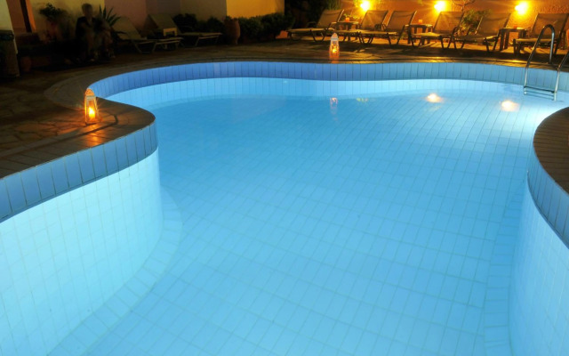 Cleopatra Apartments