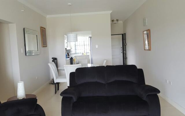 Fern Court Apartment With Oceanic View III