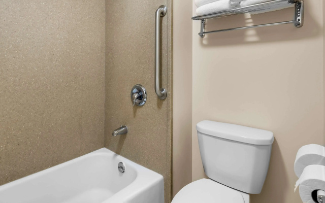 Best Western Lee's Motor Inn