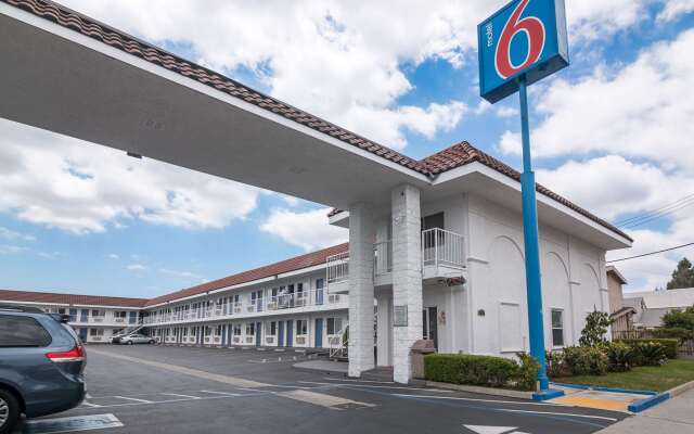 Motel 6 Norwalk, CA