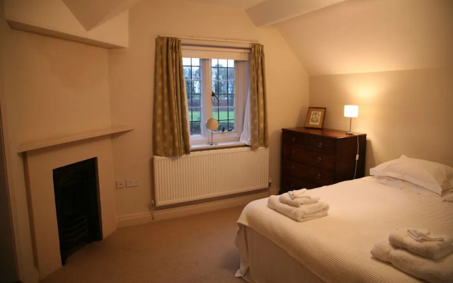 Thornton Manor Estates