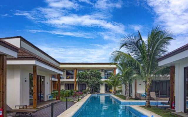 Amphitrite Resort