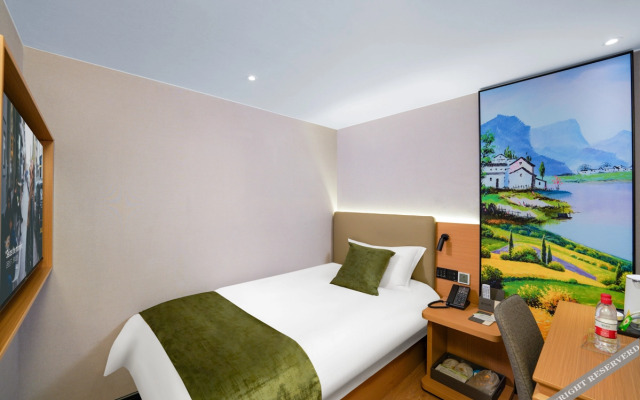 GreenTree Inn Hotel (Hi-tech Industrial Park Branch)