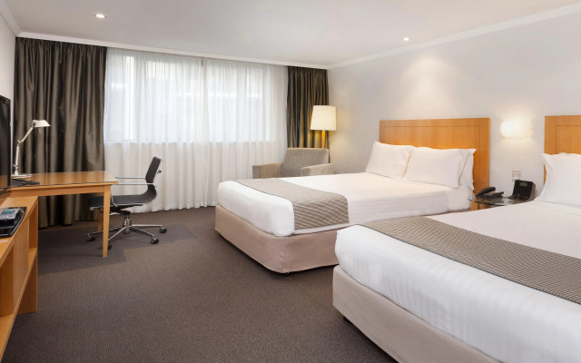 Crowne Plaza Perth by IHG