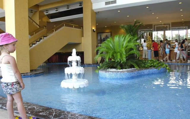 Ozkaymak Incekum Hotel