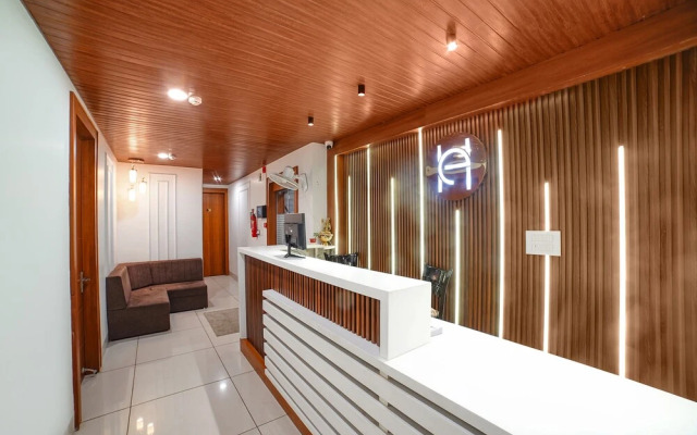 Fabhotel Eminent